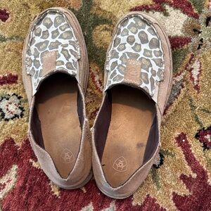 Ariat Women's Brown and Cream Loafers